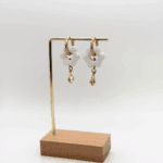 hello so boucle d oreille fleur goute martele