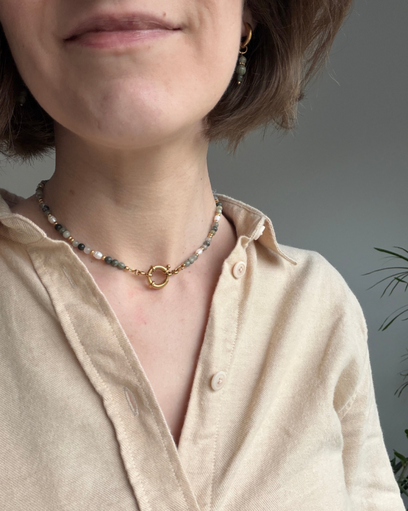 collier pierre aigue marine