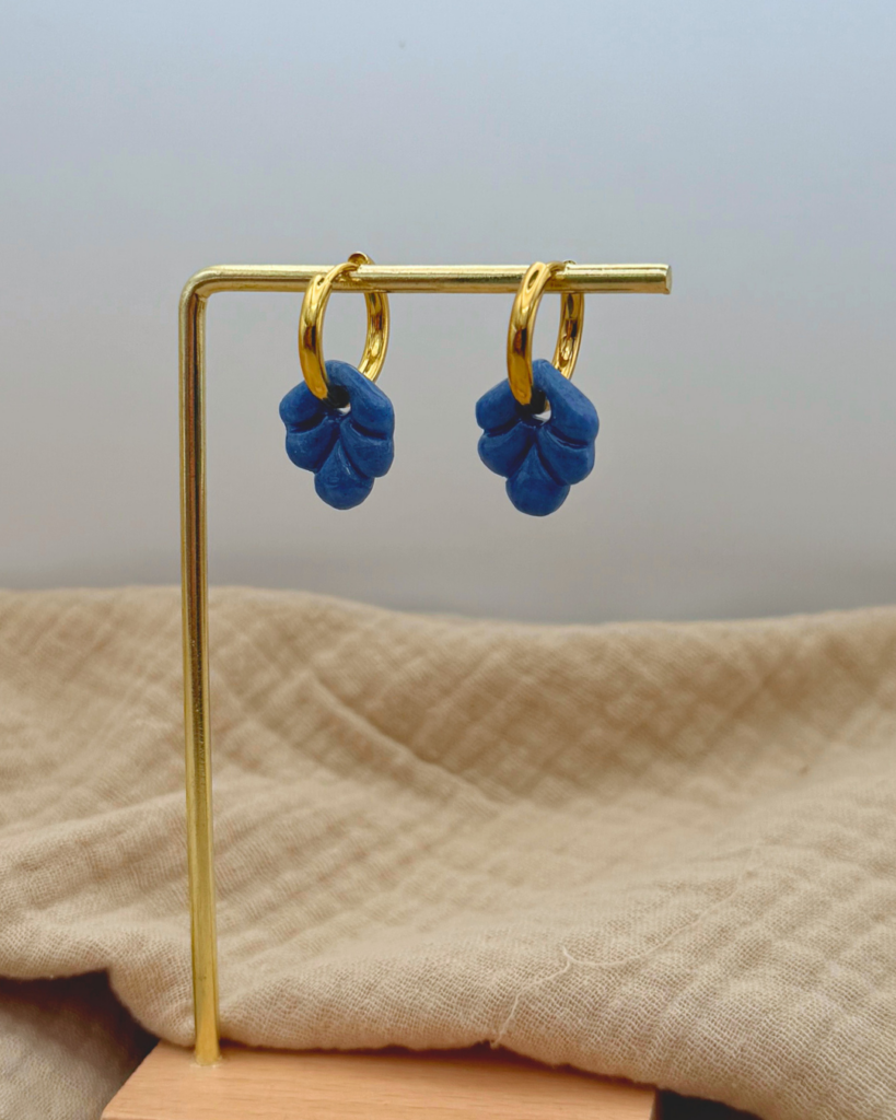 boucles d oreilles waide feuilles dore lisses