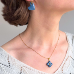 collier fleur waide pistil chaine perlee doree et creoles coeur