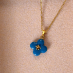 collier pistil seul