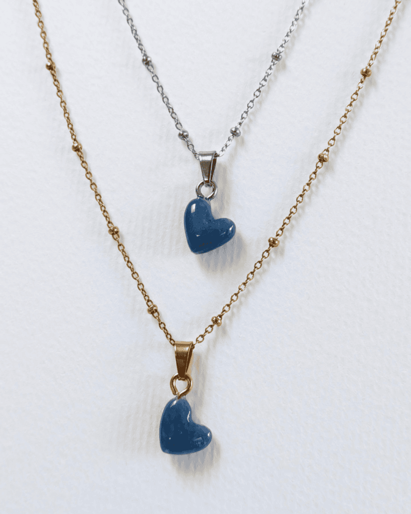 collier bleu d amiens coeur