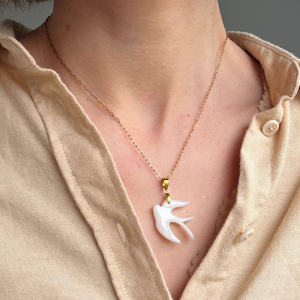 fav collier hirondelle