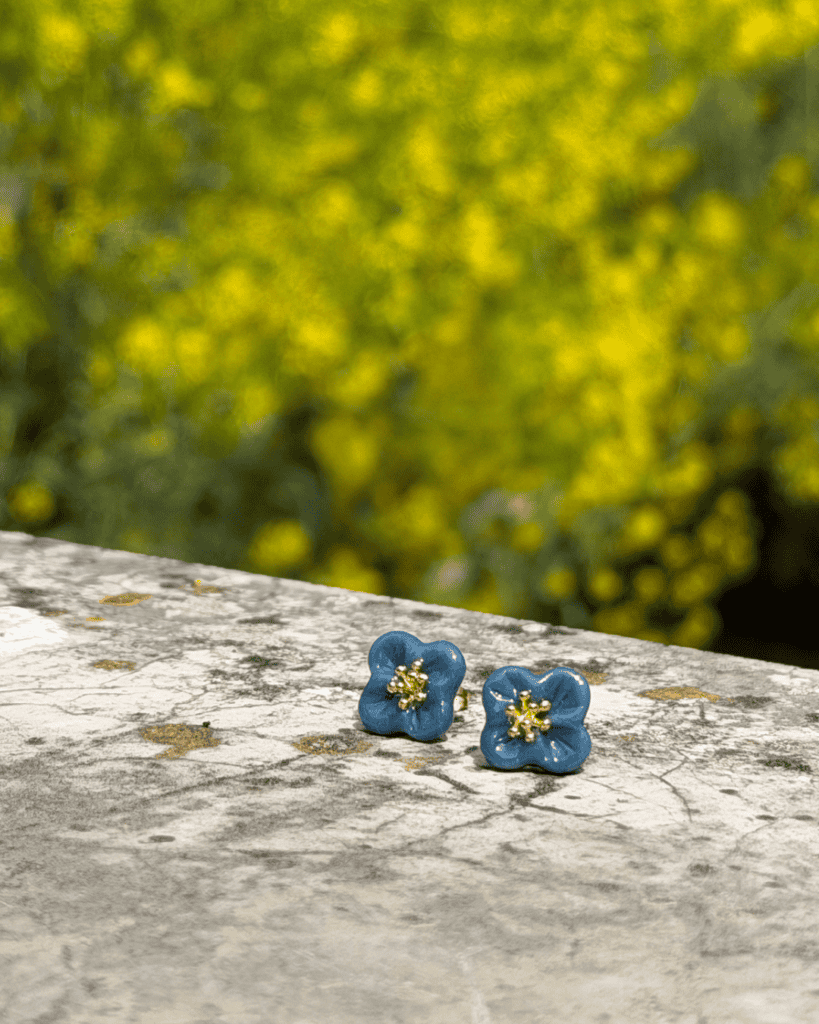 boucles d oreilles fleurs de waide isatis tinctoria